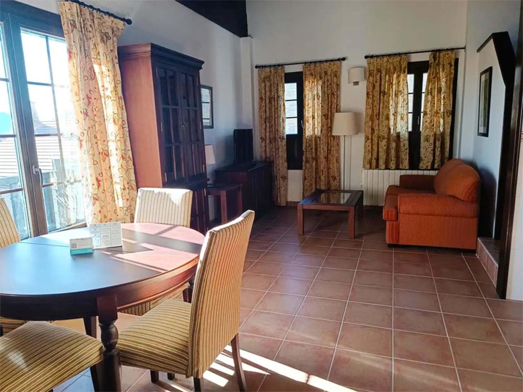 Apartamentos Jaca Badaguas 3000 Luaran gambar