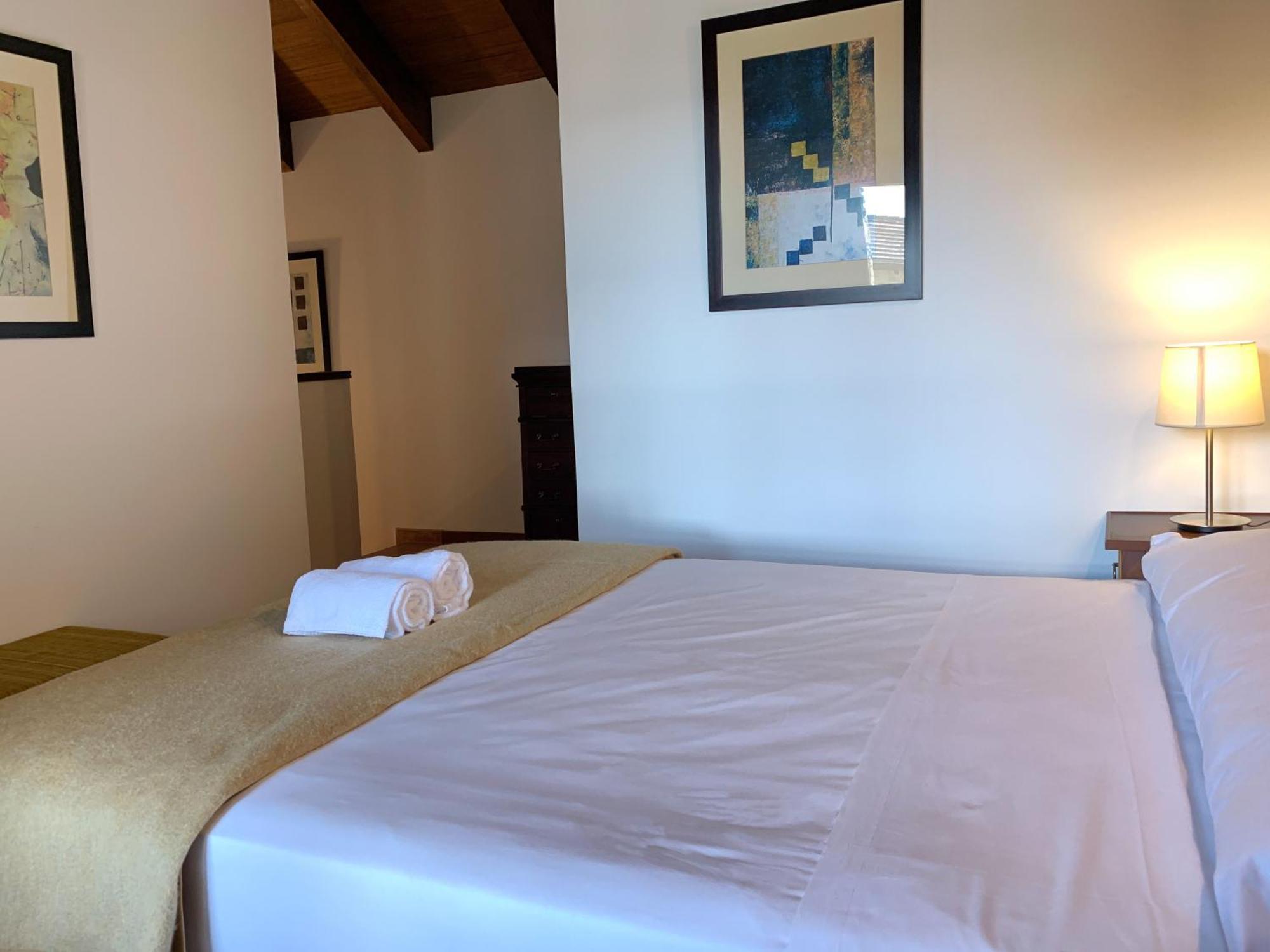 Apartamentos Jaca Badaguas 3000 Luaran gambar